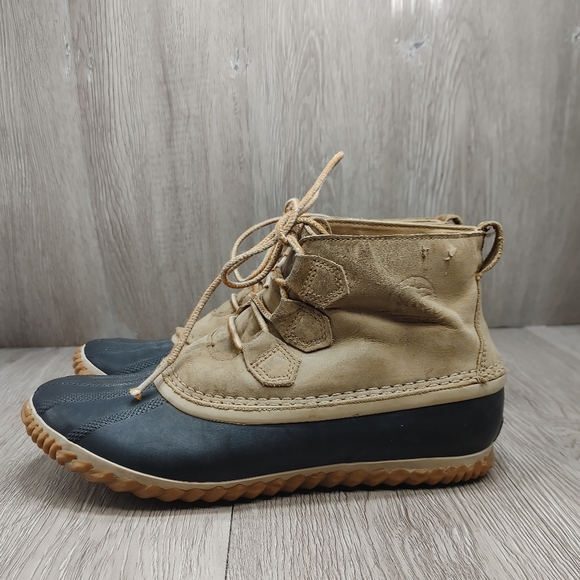 Sorel Out N‎ About Leather Snow Boot Ankle Duck Bootie Tan Black NL2133 Rain 9 - Picture 4 of 11